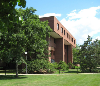 Photo of the Literatures, Cultures & Linguistics Building on the UIUC campus